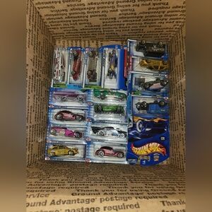 60 Hot Wheels Cars